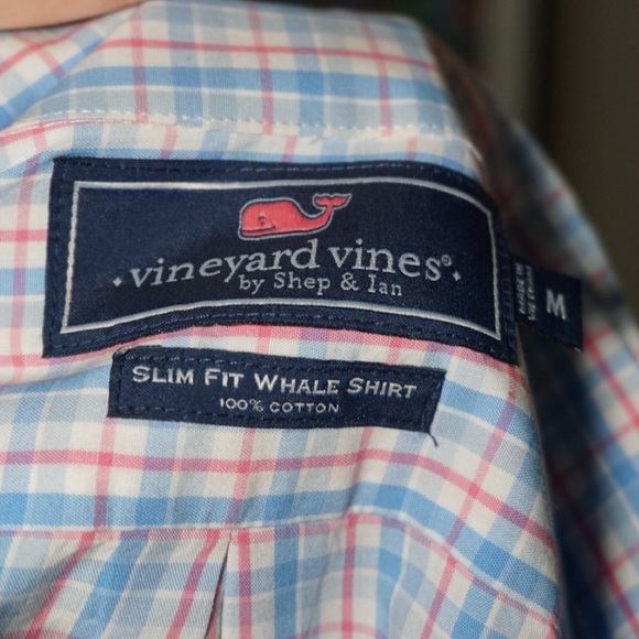 Vineyard Vines Slim Flit Whale Shirt 100% cotton, size M - Picture 3 of 4